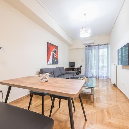 Elegant Home In Quiet Street By Cloudkeys Athena Bagian luar foto